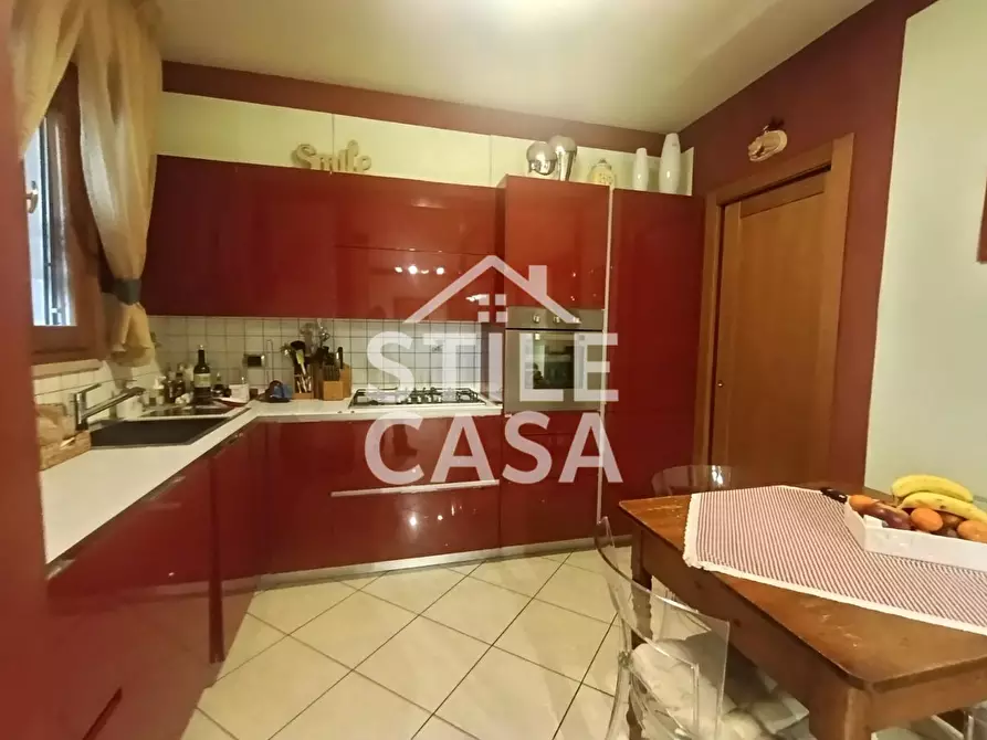 Immagine 6 di Appartamento in vendita  a Montecatini Terme