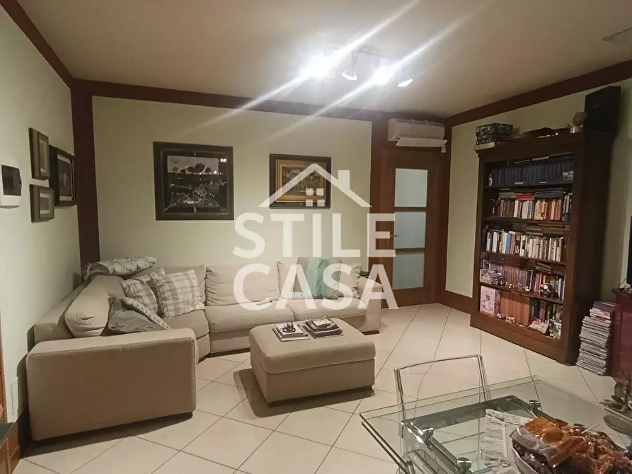 Immagine 18 di Appartamento in vendita  a Montecatini Terme