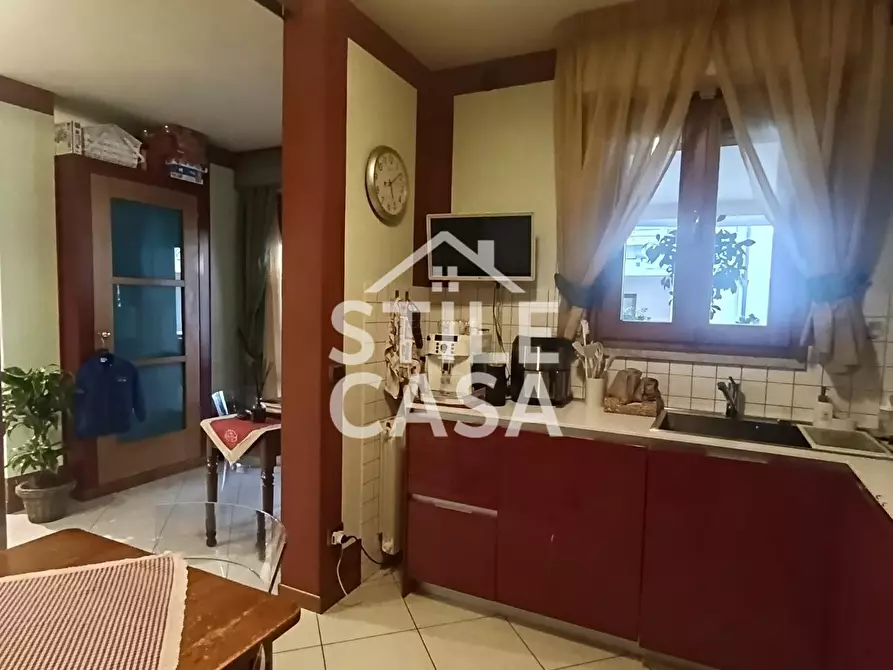 Immagine 5 di Appartamento in vendita  a Montecatini Terme