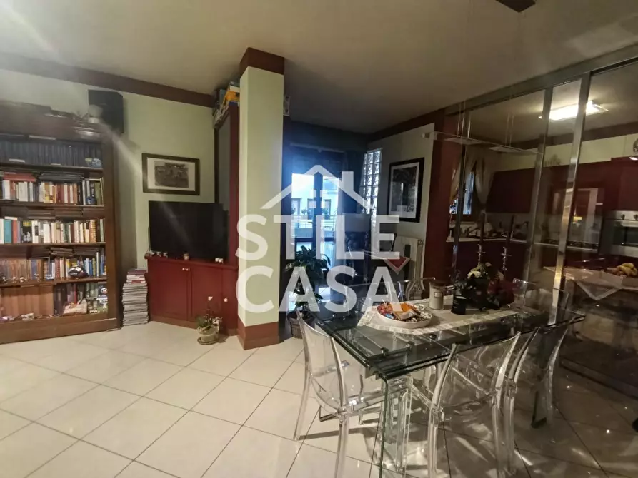 Immagine 13 di Appartamento in vendita  a Montecatini Terme