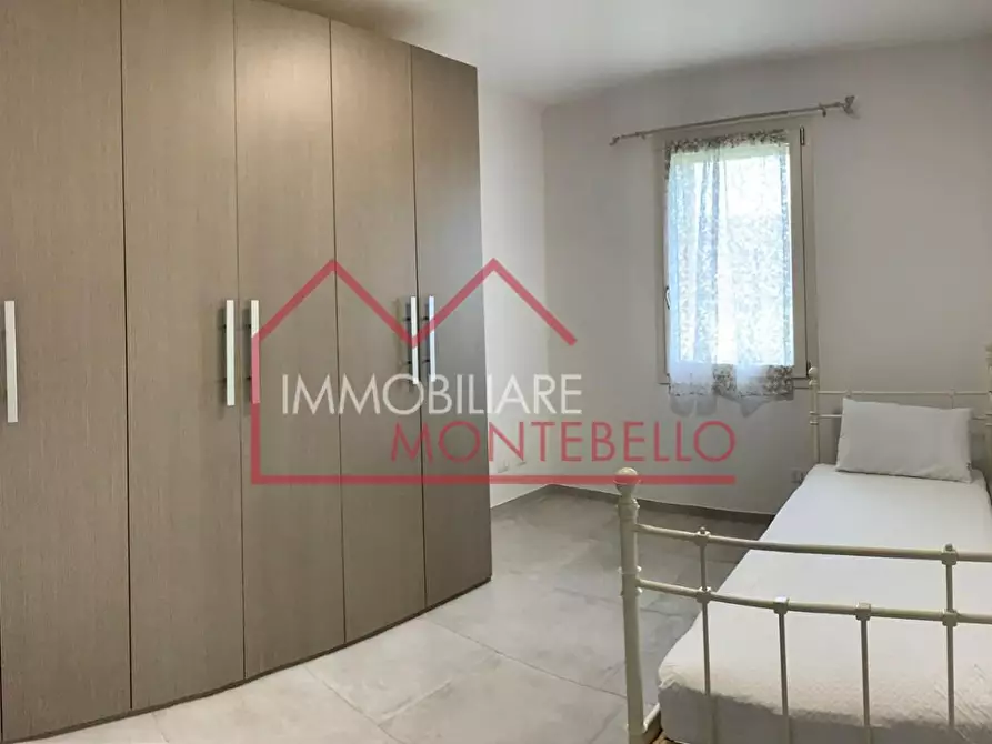 Immagine 13 di Villa in vendita  a Camaiore