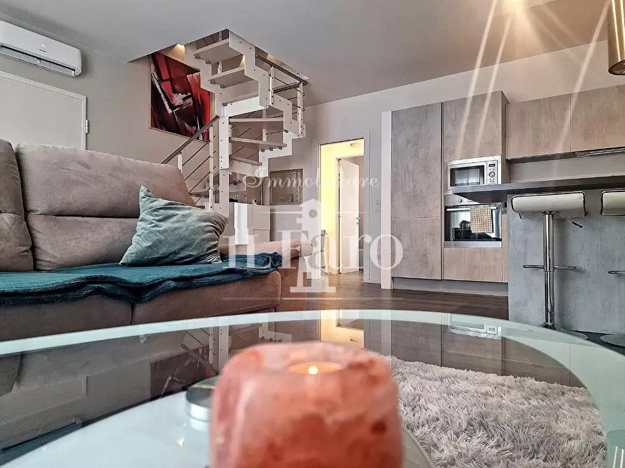 Immagine 9 di Appartamento in vendita  a Campi Bisenzio