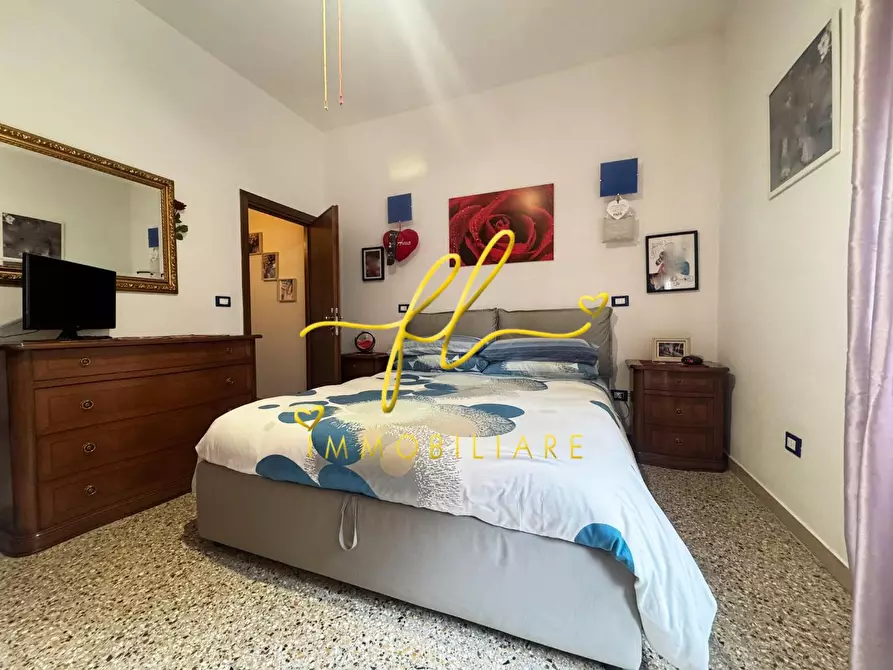 Immagine 16 di Appartamento in vendita  a Collesalvetti