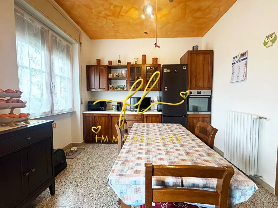 Immagine 4 di Appartamento in vendita  a Collesalvetti