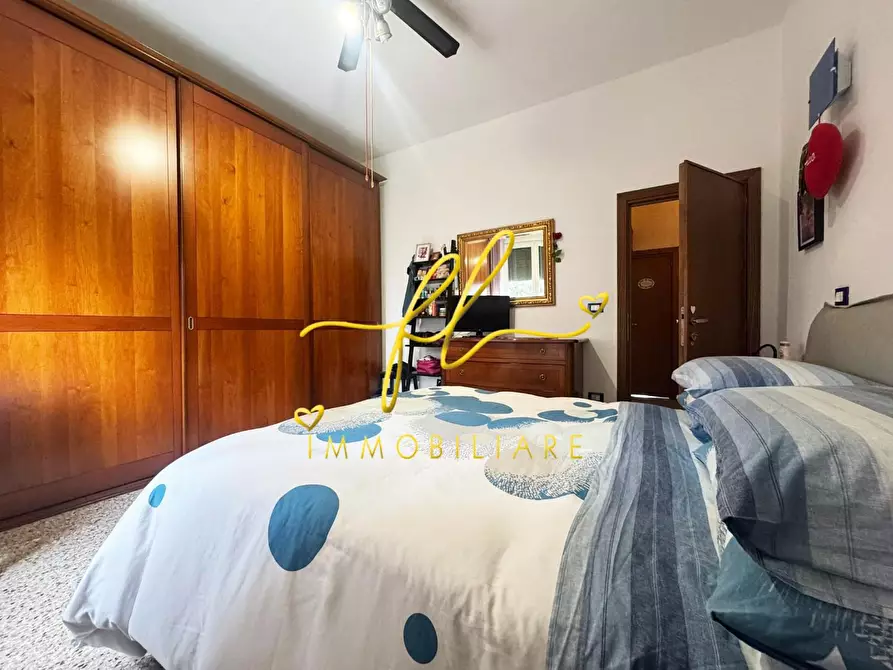 Immagine 17 di Appartamento in vendita  a Collesalvetti