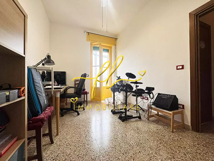 Immagine 11 di Appartamento in vendita  a Collesalvetti