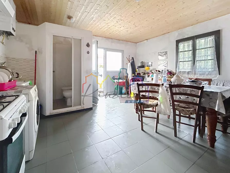 Immagine 14 di Terratetto in vendita  a Vecchiano