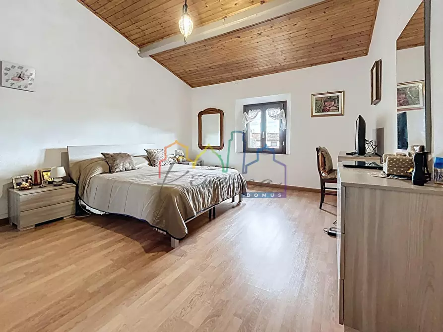 Immagine 6 di Terratetto in vendita  a Vecchiano