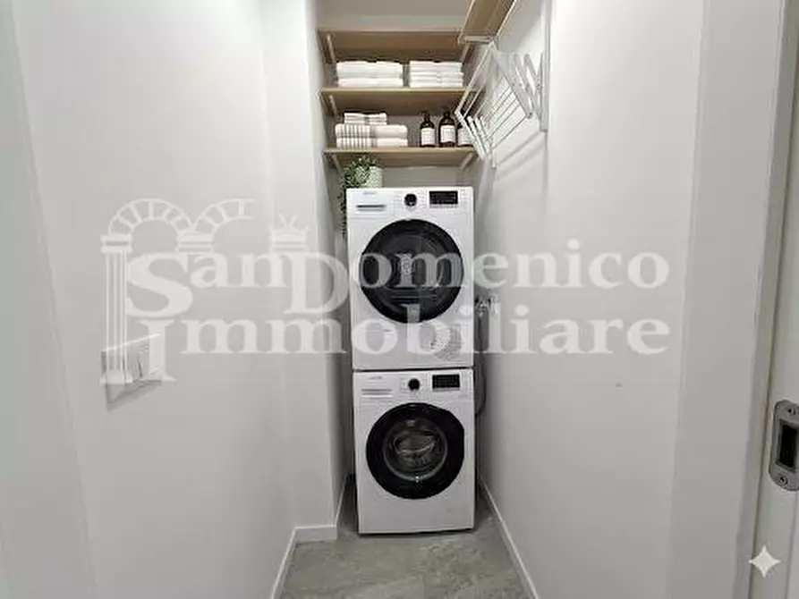 Immagine 13 di Appartamento in vendita  a Pisa