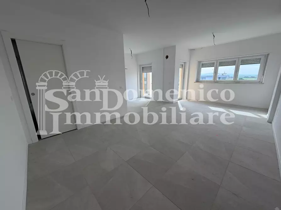 Immagine 12 di Appartamento in vendita  a Pisa