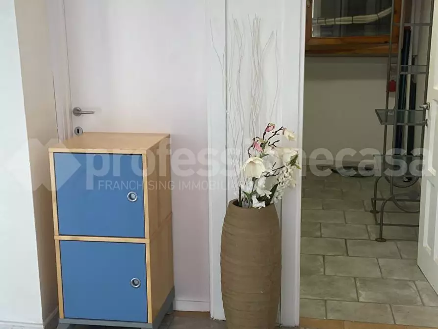 Immagine 6 di Ufficio in vendita  a Pisa