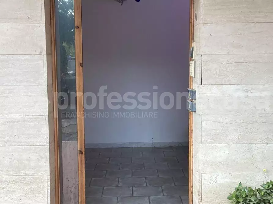 Immagine 4 di Ufficio in vendita  a Pisa