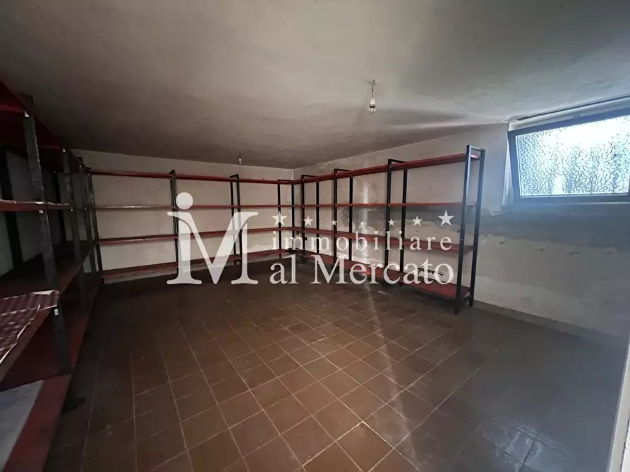 Immagine 22 di Appartamento in vendita  a Massarosa