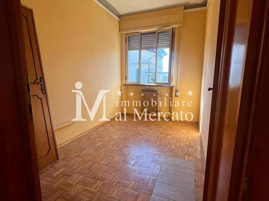 Immagine 8 di Appartamento in vendita  a Massarosa