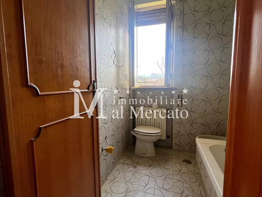 Immagine 12 di Appartamento in vendita  a Massarosa