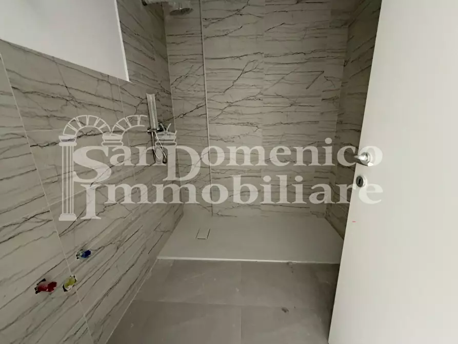 Immagine 17 di Appartamento in vendita  a Pisa