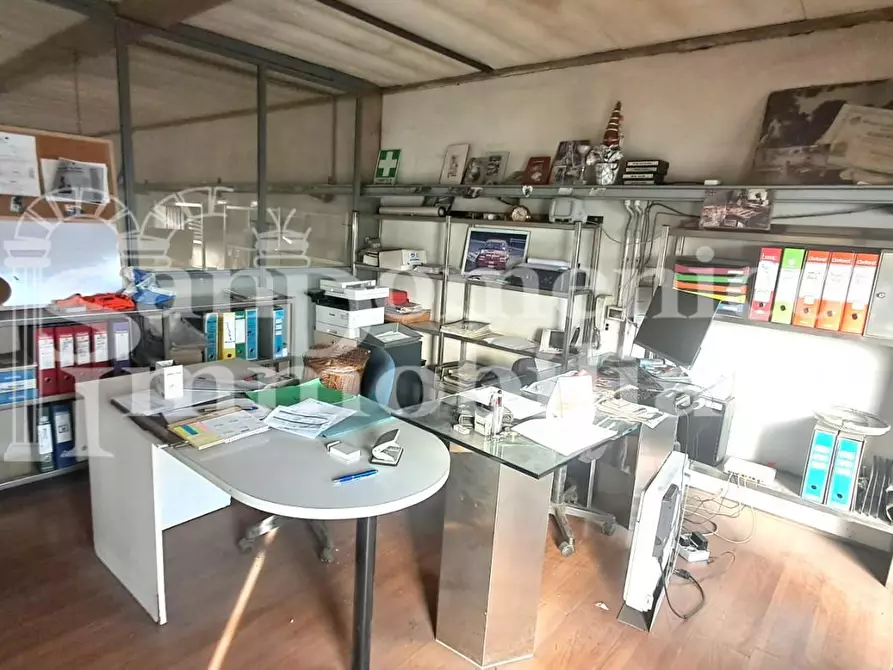 Immagine 3 di Attività artigianale in vendita  a Vicopisano