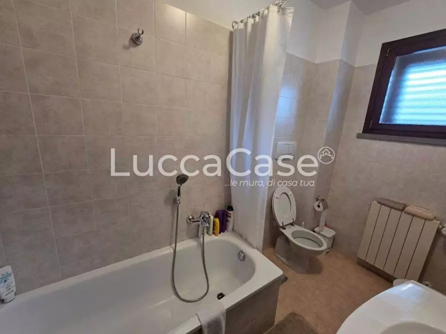 Immagine 15 di Villetta a schiera in vendita  a Porcari