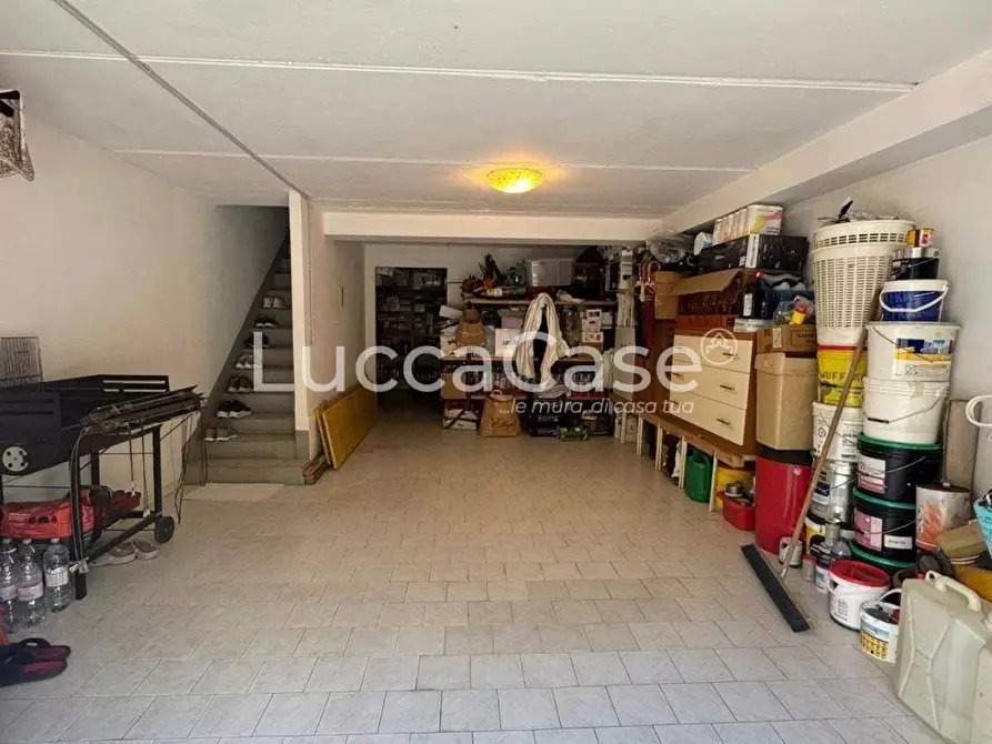 Immagine 21 di Villetta a schiera in vendita  a Porcari