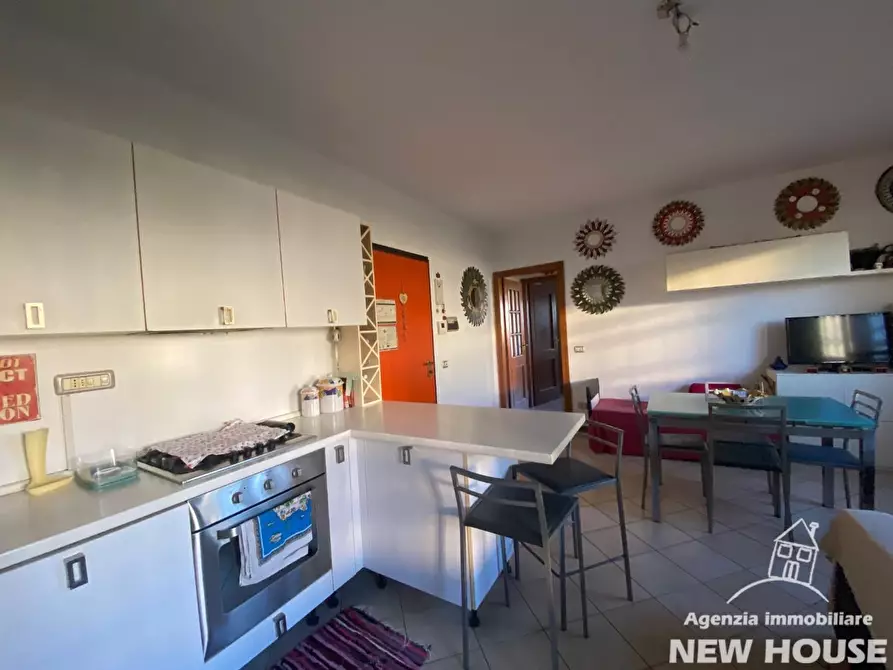 Immagine 19 di Appartamento in vendita  a Pisa