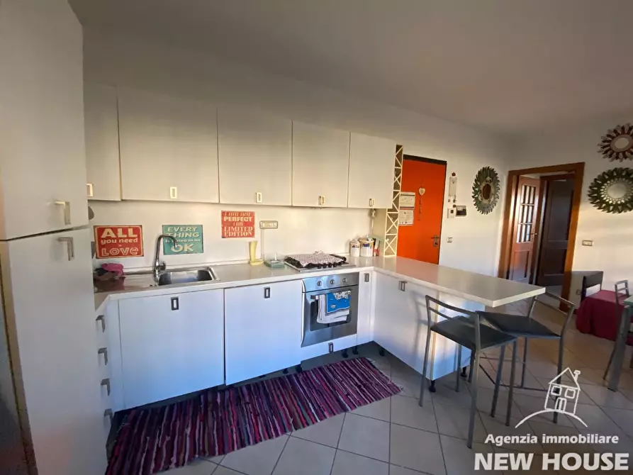 Immagine 17 di Appartamento in vendita  a Pisa