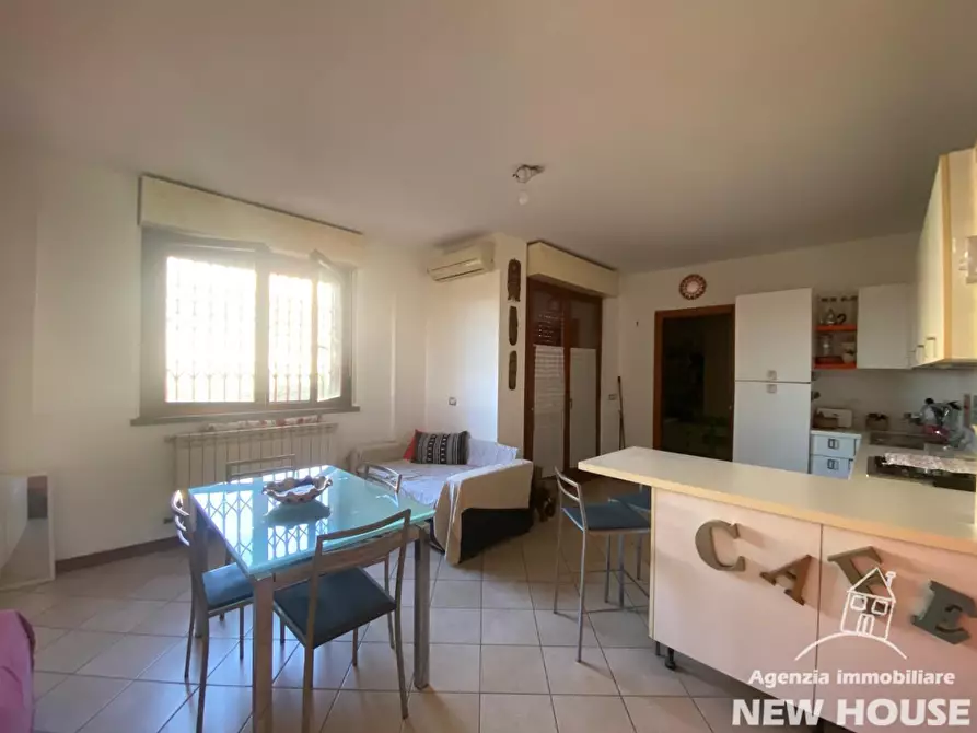 Immagine 24 di Appartamento in vendita  a Pisa