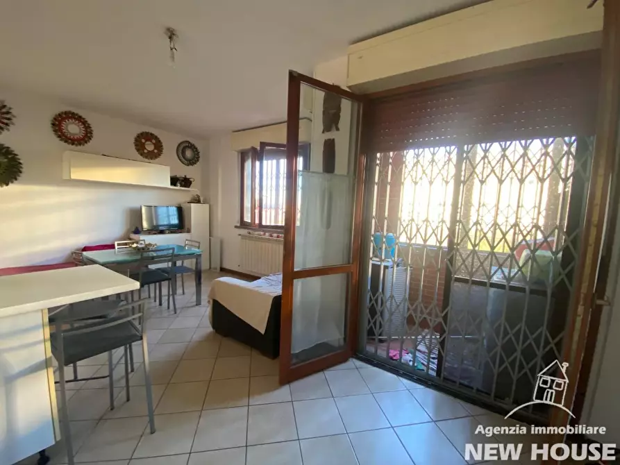 Immagine 15 di Appartamento in vendita  a Pisa