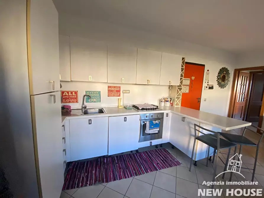 Immagine 16 di Appartamento in vendita  a Pisa