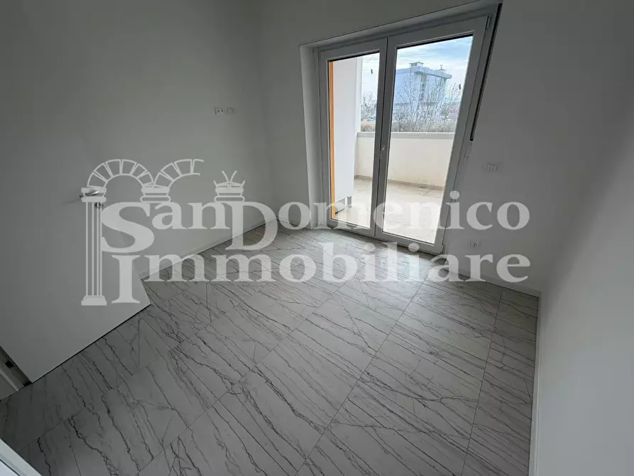 Immagine 11 di Appartamento in vendita  a Pisa