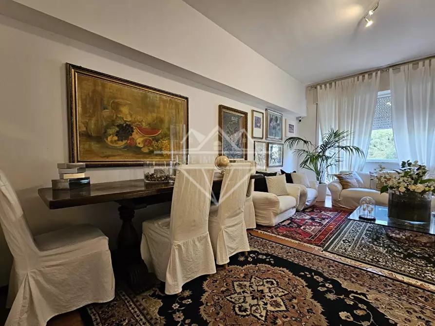 Immagine 2 di Appartamento in vendita  a Carrara