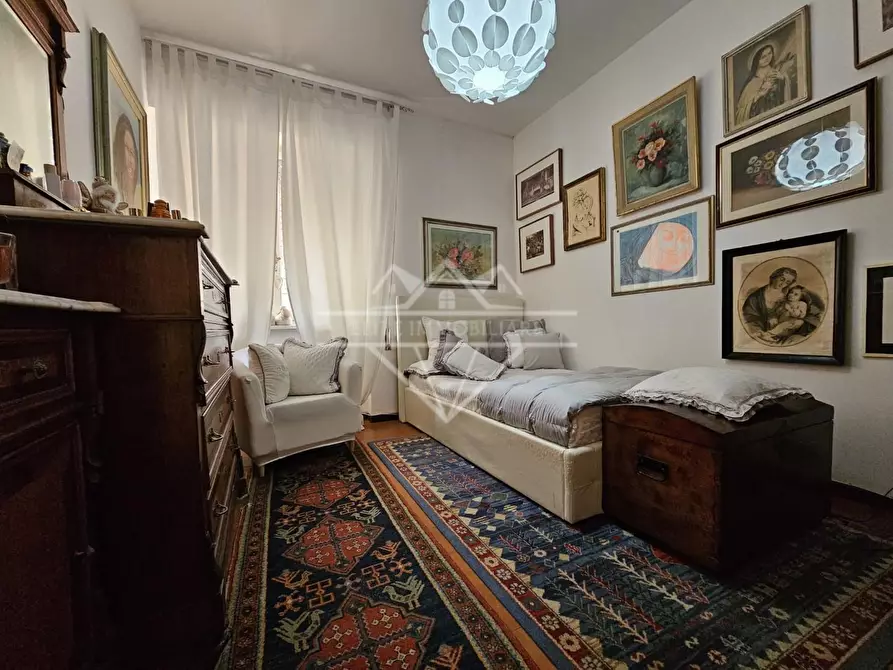 Immagine 13 di Appartamento in vendita  a Carrara