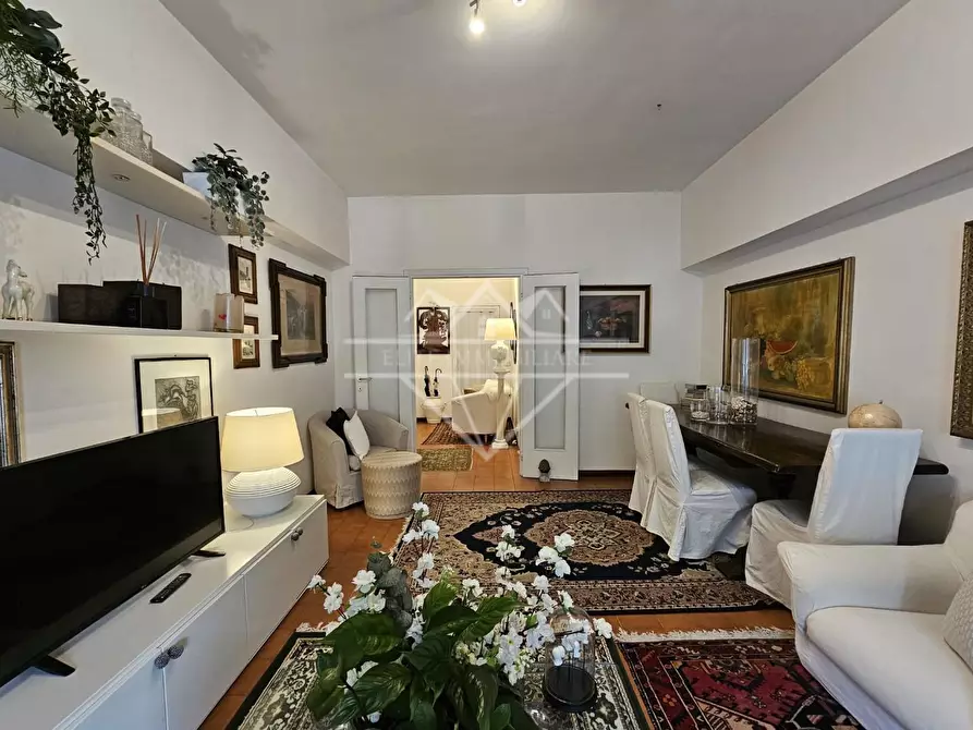 Immagine 3 di Appartamento in vendita  a Carrara