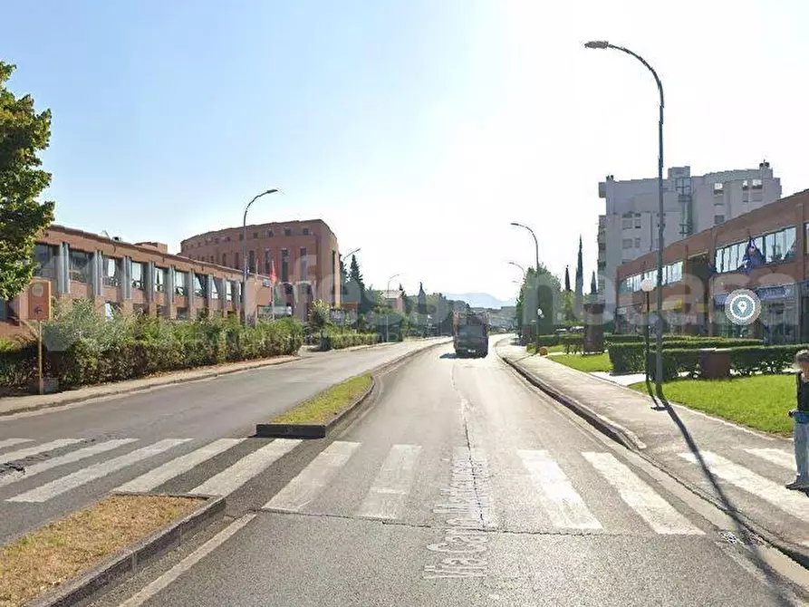 Immagine 3 di Ufficio in vendita  a Pisa