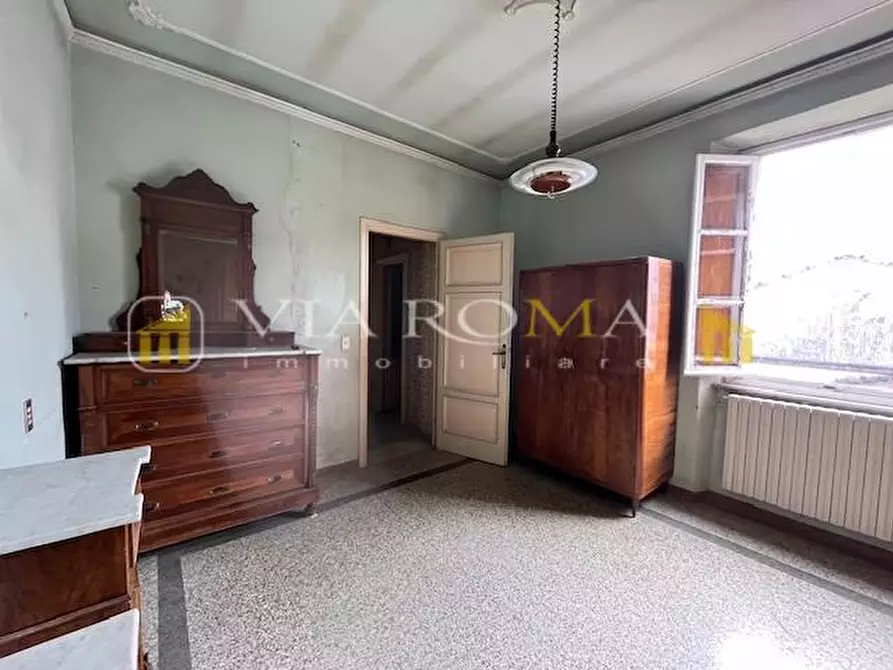 Immagine 29 di Casa indipendente in vendita  a Lucca