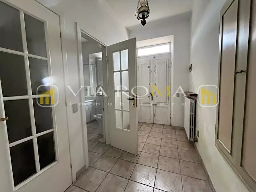 Immagine 9 di Casa indipendente in vendita  a Lucca