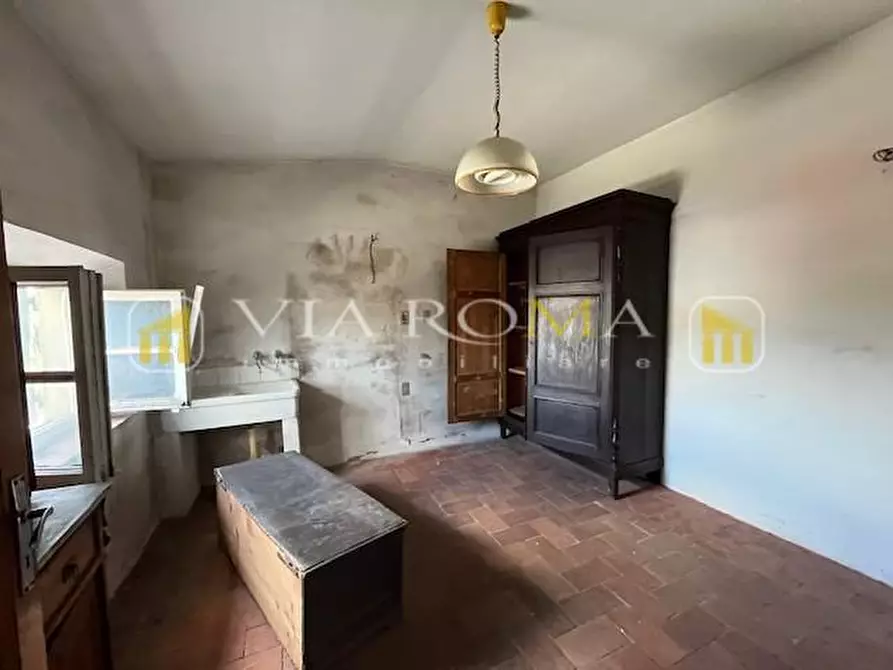 Immagine 11 di Casa indipendente in vendita  a Lucca
