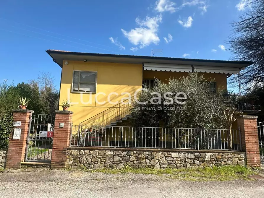 Immagine 30 di Appartamento in affitto  a Capannori