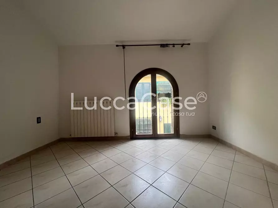 Immagine 3 di Appartamento in vendita  a Capannori