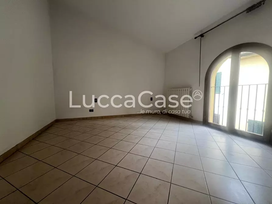 Immagine 2 di Appartamento in vendita  a Capannori