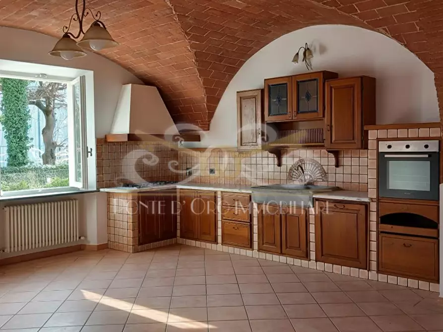 Immagine 3 di Appartamento in vendita  a San Giuliano Terme