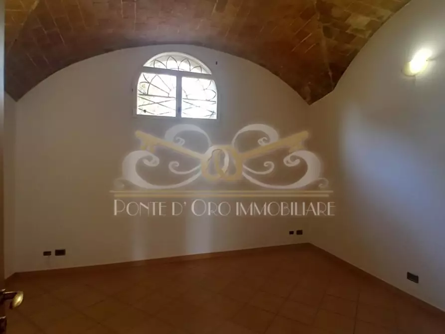 Immagine 13 di Appartamento in vendita  a San Giuliano Terme