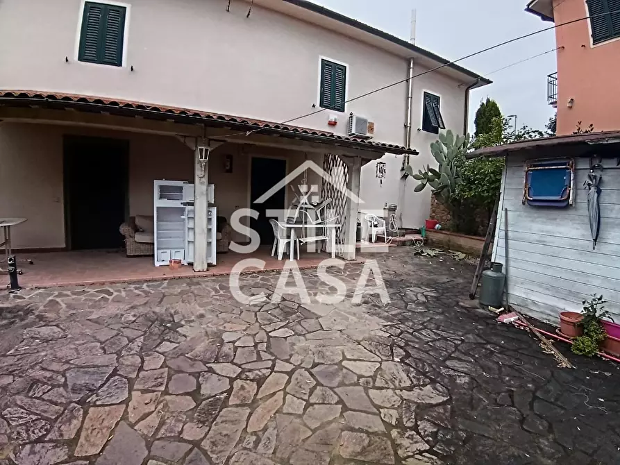 Immagine 21 di Casa indipendente in vendita  a Montecarlo