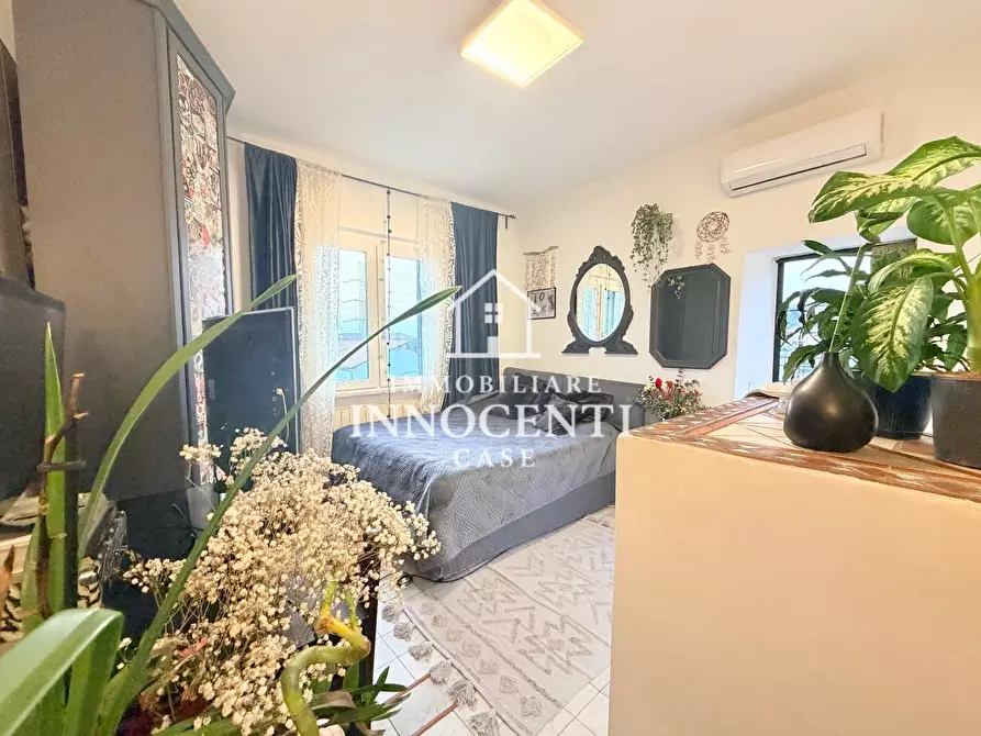 Immagine 13 di Appartamento in vendita  a Massa