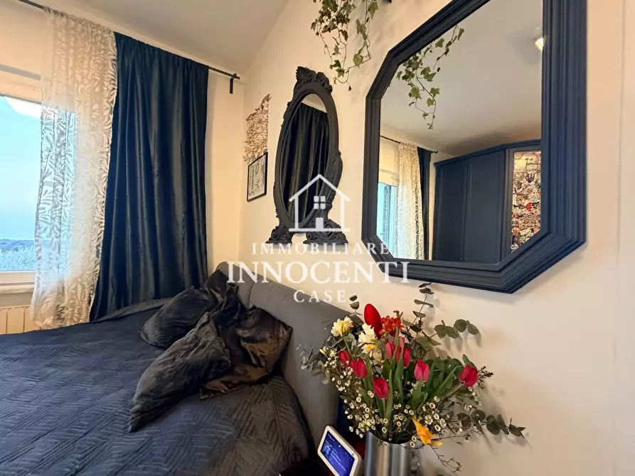 Immagine 21 di Appartamento in vendita  a Massa