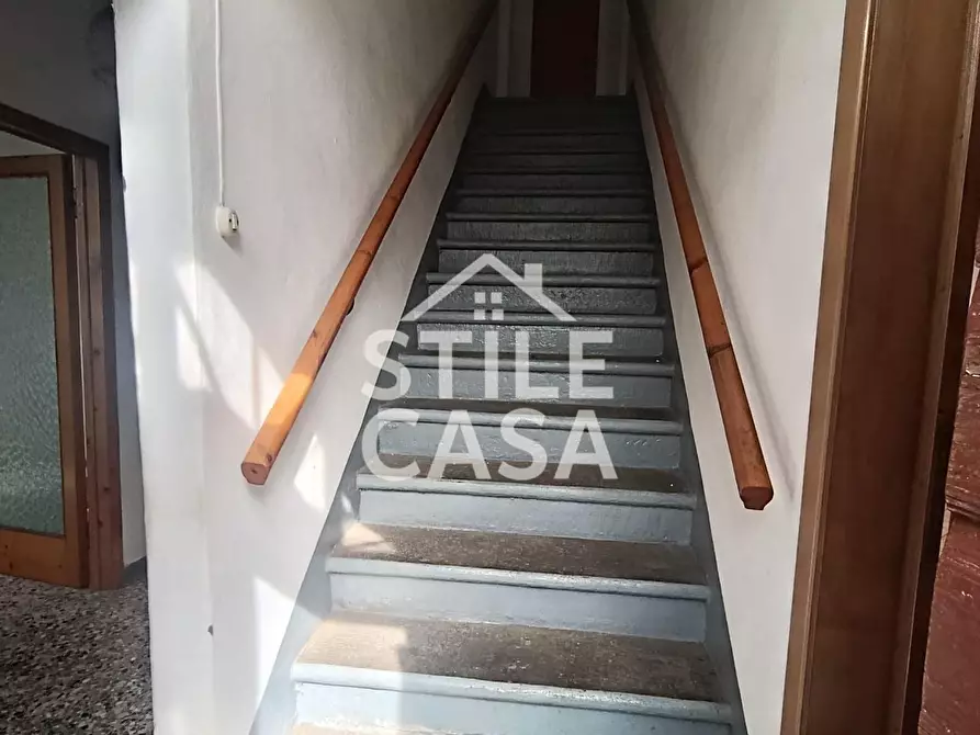 Immagine 41 di Casa indipendente in vendita  a Fucecchio