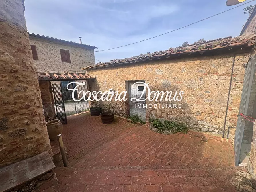 Immagine 4 di Appartamento in vendita  a Monteriggioni