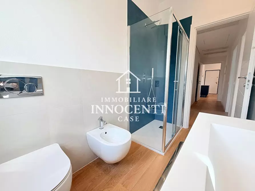 Immagine 13 di Appartamento in vendita  a Massa