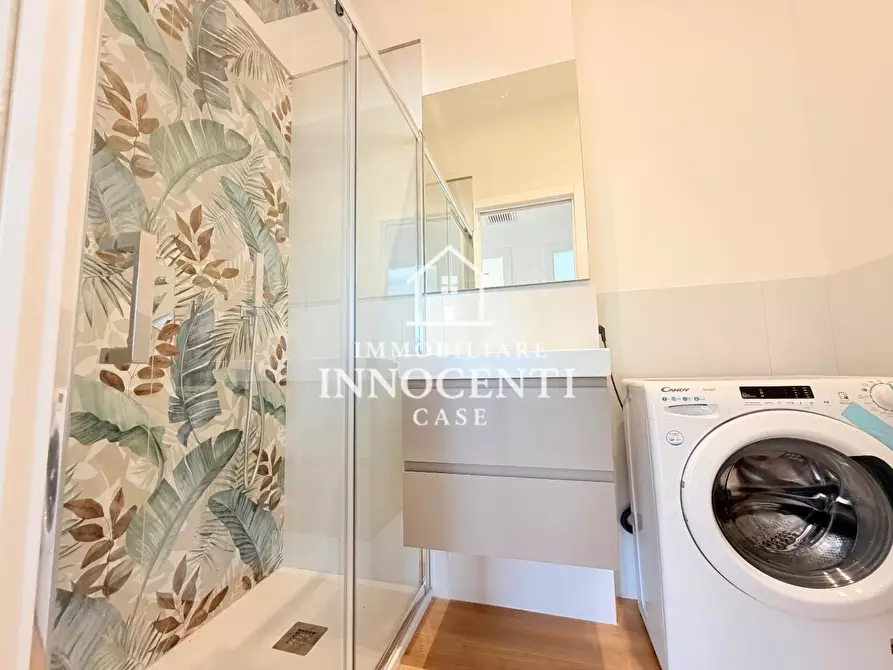 Immagine 14 di Appartamento in vendita  a Massa