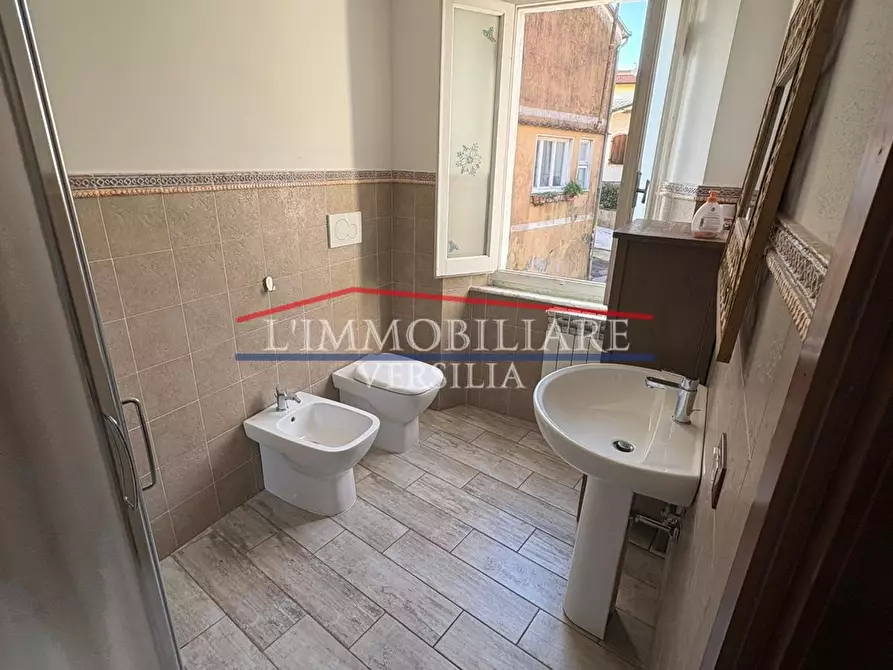 Immagine 12 di Terratetto in vendita  a Massa