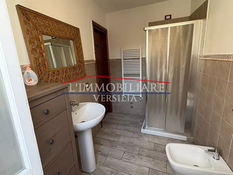 Immagine 24 di Terratetto in vendita  a Massa